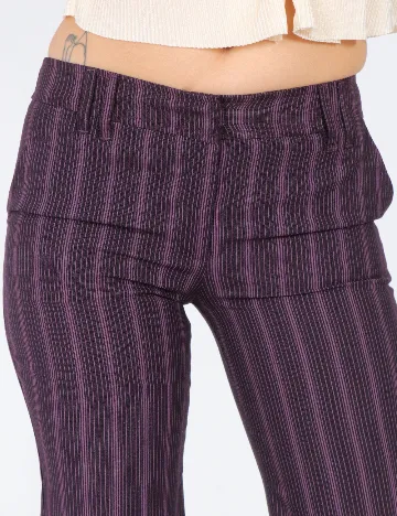 Pantaloni Bershka, mov Mov