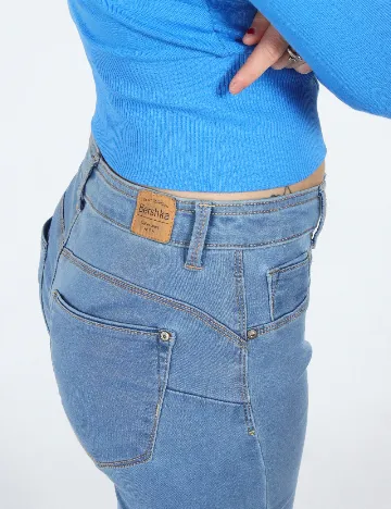 Blugi Bershka, albastru deschis Albastru