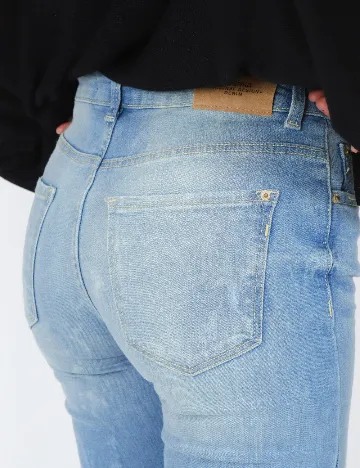 Blugi Bershka, albastru Albastru