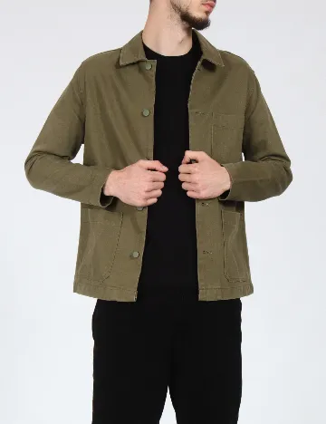 Jacheta Bershka, verde Verde