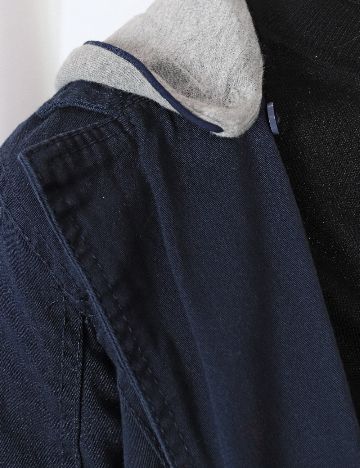 Jacheta Bershka, bleumarin