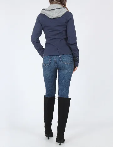 Jacheta Bershka, bleumarin Albastru