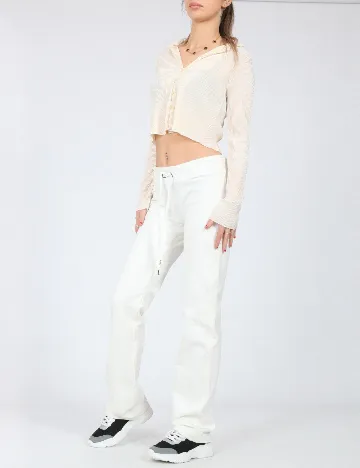 Pantaloni Bershka, alb Alb