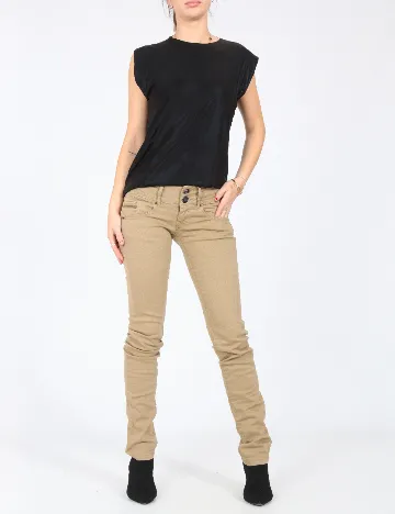 Blugi Bershka, kaki Maro