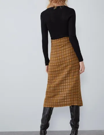 Fusta Zara, maro Maro