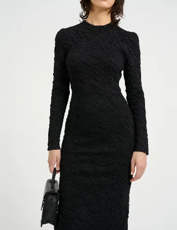 Rochie medie Gestuz, negru Negru