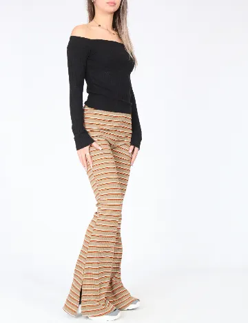 Pantaloni Bershka, maro Maro