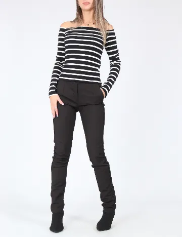 Pantaloni Bershka, negru Negru