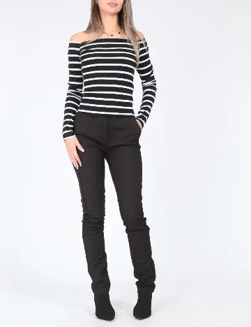 Pantaloni Bershka, negru Negru