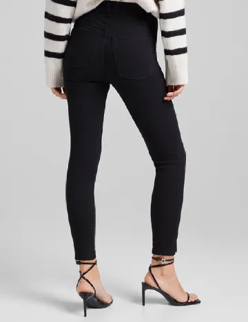 Blugi Bershka, negru Negru