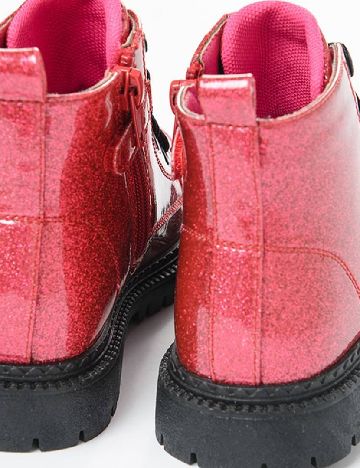 Ghete Cool Club, rosu