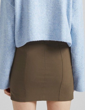 Fusta Bershka, maro
