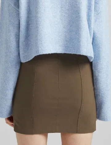 Fusta Bershka, maro Maro