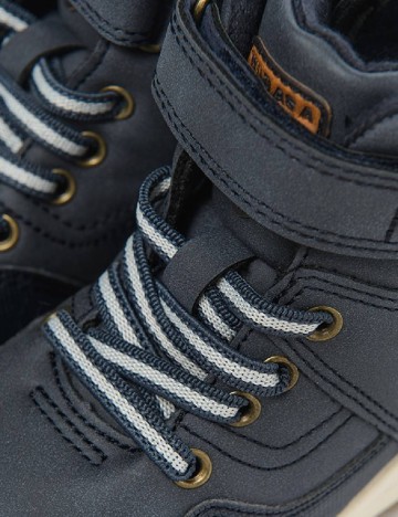 Ghete Cool Club, bleumarin