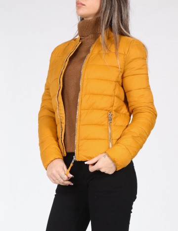 Geaca Bershka, mustar