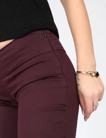 Pantaloni Bershka, pruna Mov
