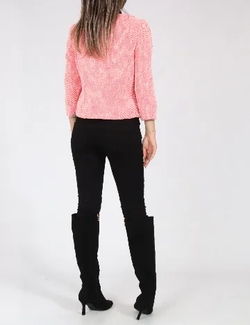 Jacheta Zara, roz Roz