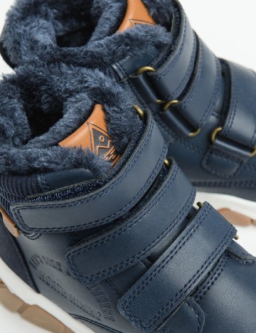 Ghete Cool Club, bleumarin