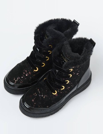 Ghete Cool Club, negru