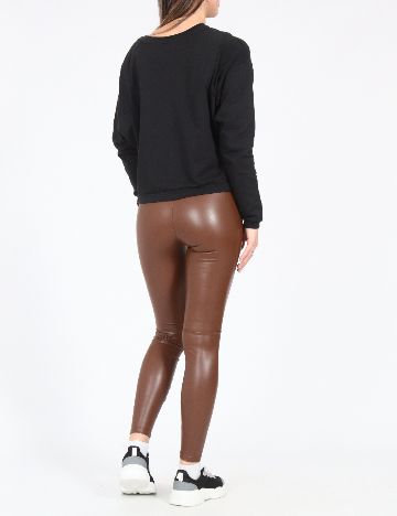 Pantaloni Bershka, maro