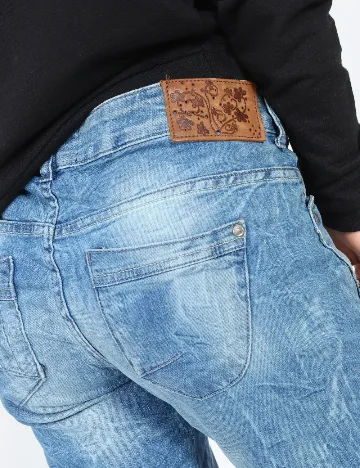 Blugi Bershka, albastru deschis Albastru