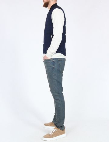 Vesta Zara, bleumarin