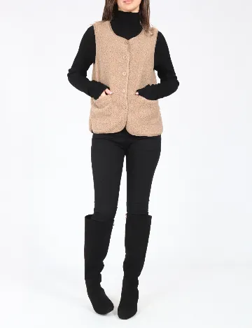 Vesta SHEIN, maro Maro