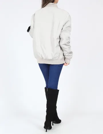 Jacheta Bershka, gri Gri