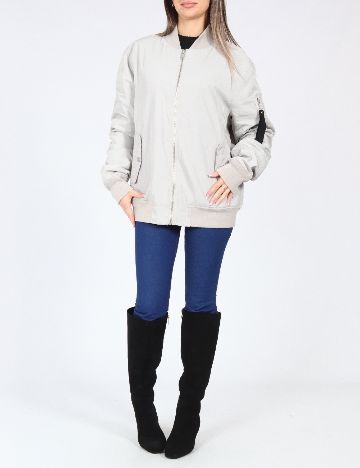 Jacheta Bershka, gri