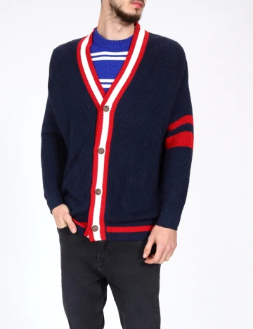 Cardigan Bershka, bleumarin/rosu Albastru