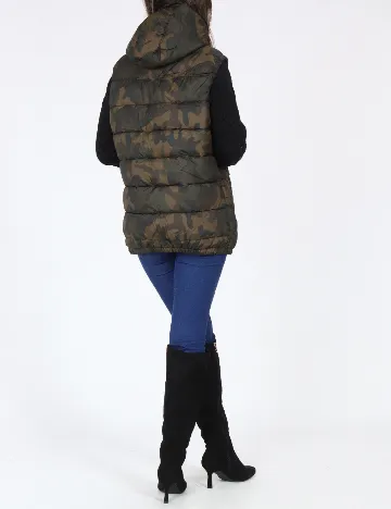 Vesta Bershka, army Verde