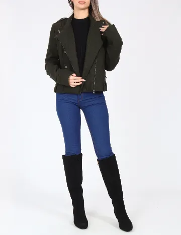 Jacheta Bershka, verde Verde