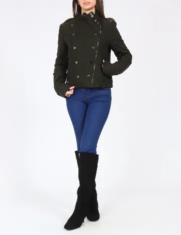 Jacheta Bershka, verde Verde