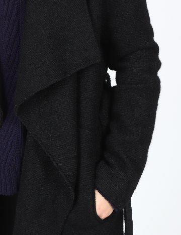 Jacheta Bershka, negru