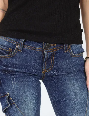 Blugi Bershka, albastru Albastru