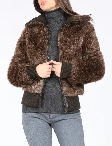 Jacheta Zara, maro Maro