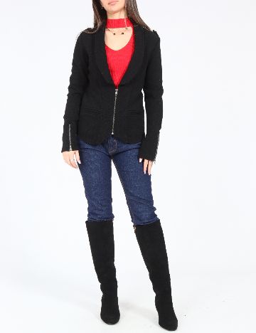 Jacheta Zara, negru
