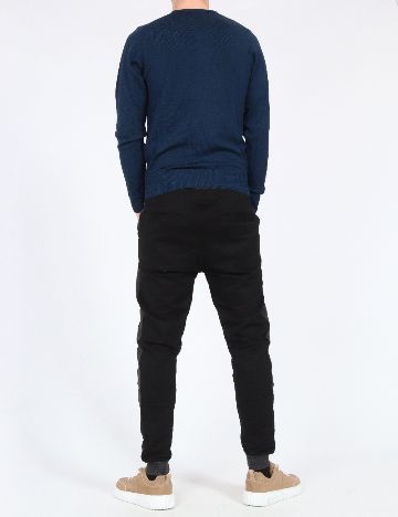 Pantaloni Bershka, negru/gri