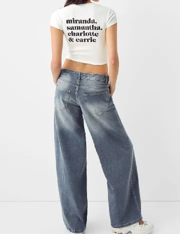 Top Bershka, alb Alb