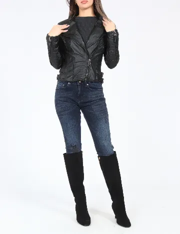 Jacheta Zara, negru Negru