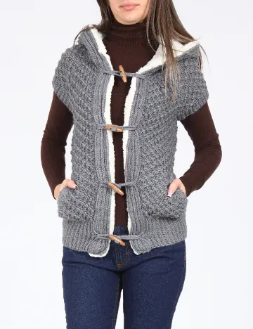 Vesta Zara, gri Gri