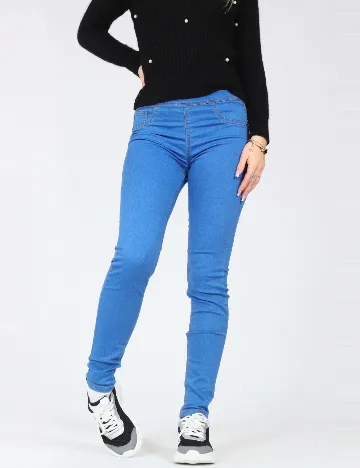 Blugi Bershka, albastru Albastru