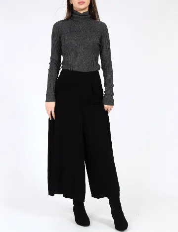 Pantaloni Bershka, negru Negru