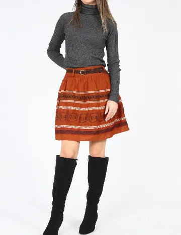 Fusta Zara, maro Maro