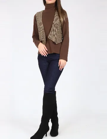 Vesta Zara, maro Maro