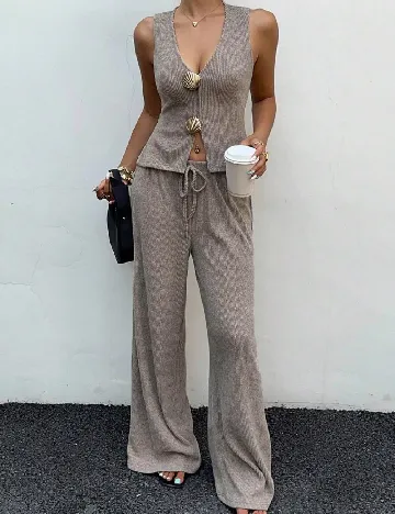 Compleu SHEIN, maro Maro