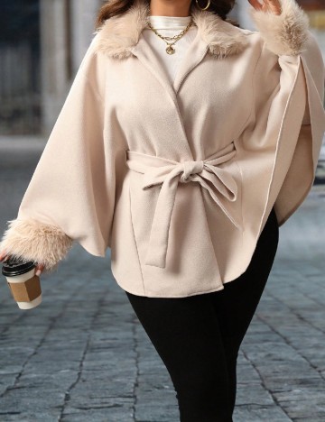 Poncho SHEIN CURVE, crem