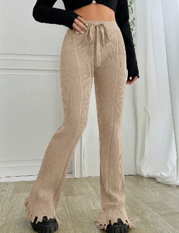 Pantaloni SHEIN, crem Crem