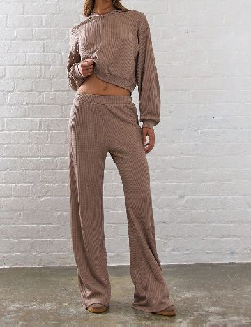 Pantaloni Musera, maro