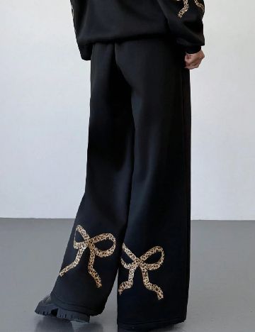 Pantaloni SHEIN, negru